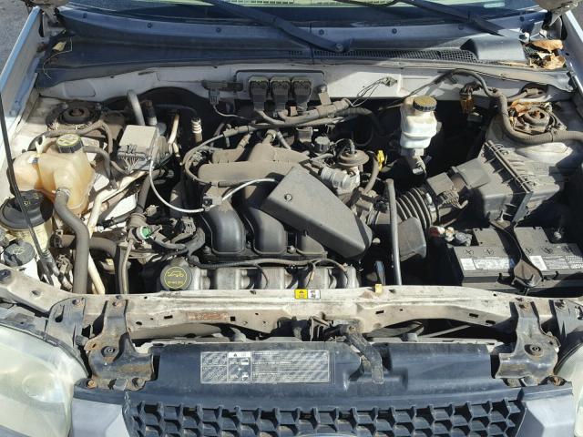 1FMCU03166KA29405 - 2006 FORD ESCAPE GOLD photo 7