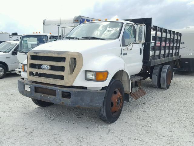 3FRNF75Y67V443835 - 2007 FORD F750 SUPER WHITE photo 2