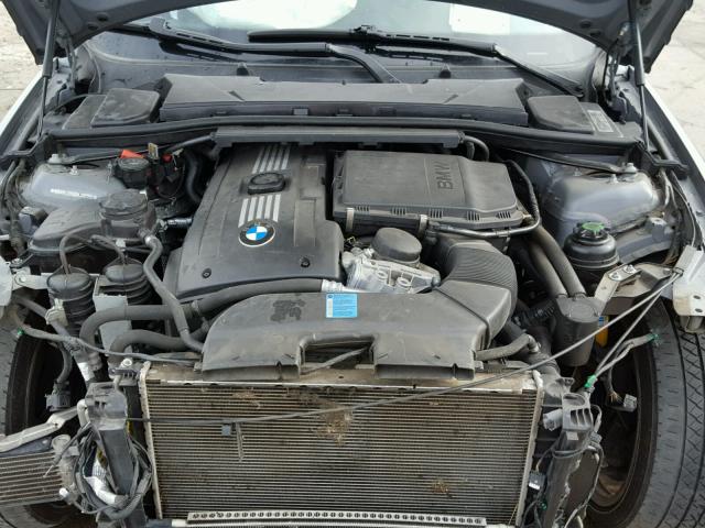 WBAPL33509A407156 - 2009 BMW 335 XI GRAY photo 7