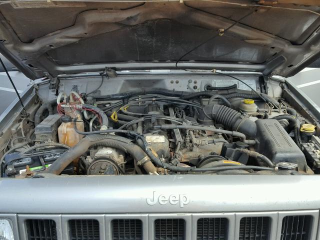 1J4FF58S8YL231678 - 2000 JEEP CHEROKEE C SILVER photo 7