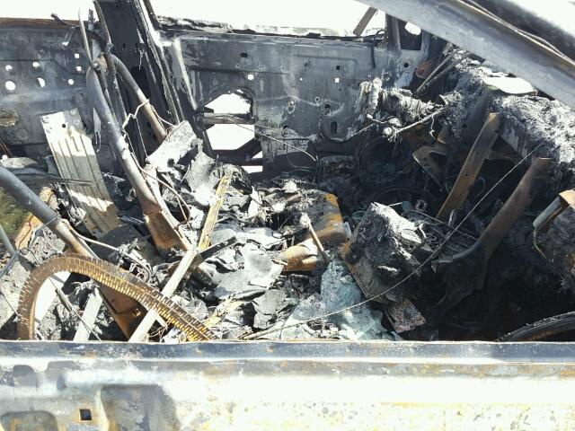 1G8AZ52F05Z144119 - 2005 SATURN ION LEVEL SILVER photo 5