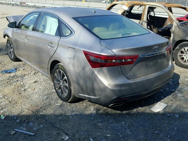 4T1BK1EB4HU258086 - 2017 TOYOTA AVALON XLE GOLD photo 3