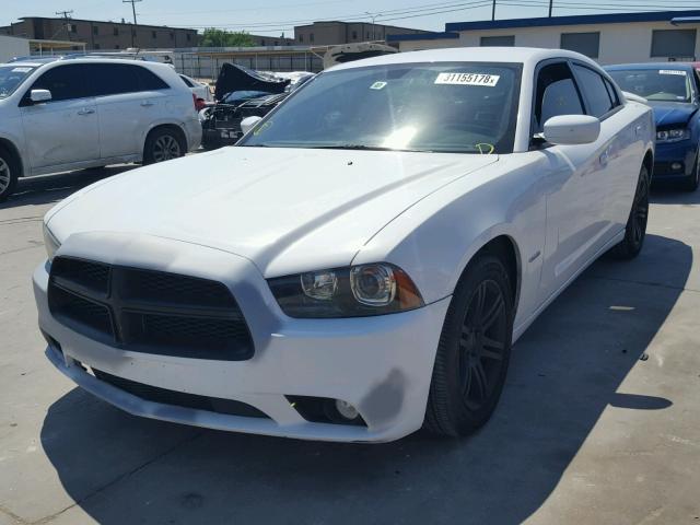 2C3CDXCT5EH159264 - 2014 DODGE CHARGER R/ WHITE photo 2