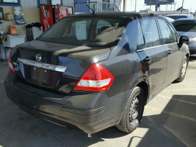 3N1BC11E69L366595 - 2009 NISSAN VERSA S BLACK photo 4