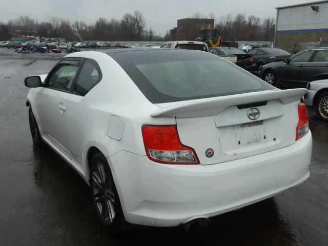 JTKJF5C72B3014663 - 2011 TOYOTA SCION TC 白色 照片 3