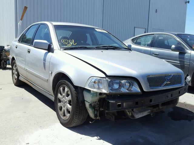 YV1VS29562F829272 - 2002 VOLVO S40 1.9T SILVER photo 1