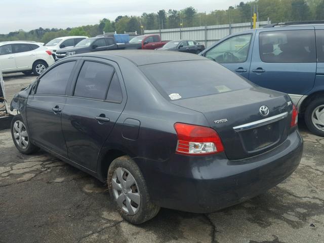 JTDBT923581204262 - 2008 TOYOTA YARIS GRAY photo 3