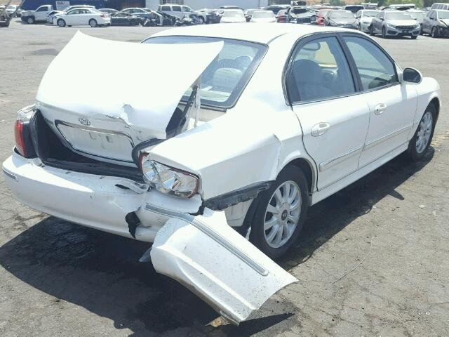 KMHWF35H95A153868 - 2005 HYUNDAI SONATA GLS WHITE photo 4