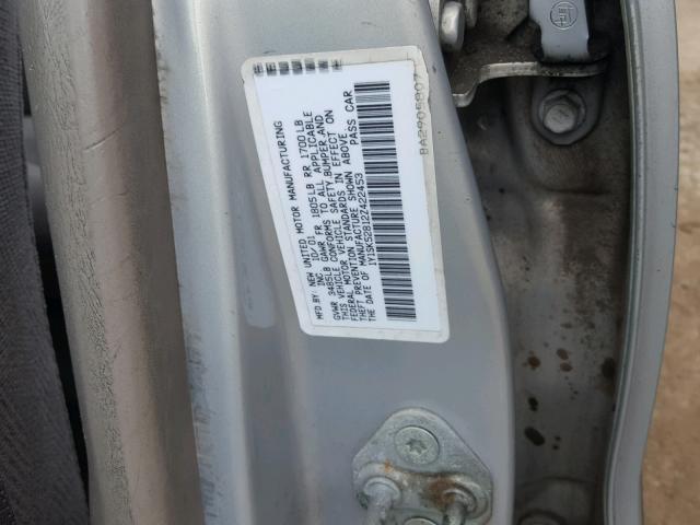 1Y1SK52812Z422453 - 2002 CHEVROLET GEO PRIZM 银色 照片 10