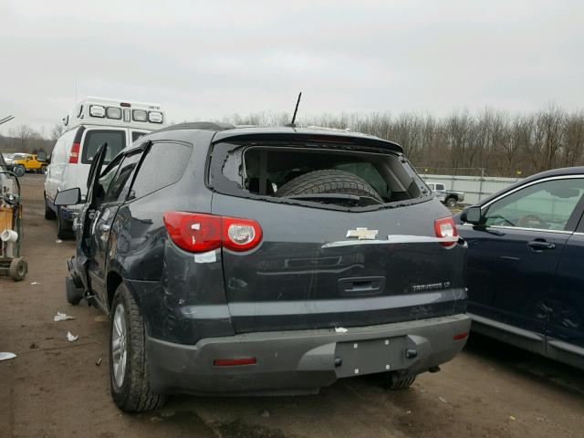 1GNKRFED7CJ304901 - 2012 CHEVROLET TRAVERSE L GRAY photo 3