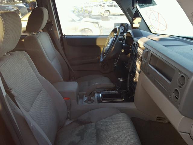 1J8HG48K87C576836 - 2007 JEEP COMMANDER BLACK photo 5