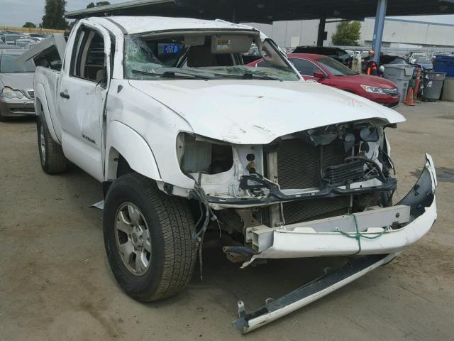 5TEUU42N35Z055569 - 2005 TOYOTA TACOMA ACC WHITE photo 1