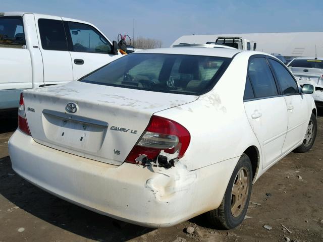 4T1BF32KX2U021257 - 2002 TOYOTA CAMRY LE WHITE photo 4