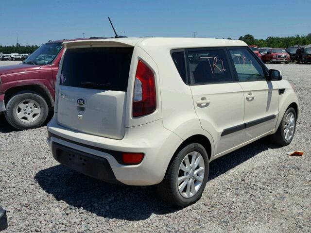 KNDJT2A67D7549525 - 2013 KIA SOUL + WHITE photo 4