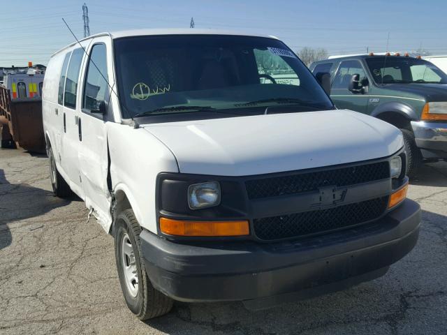 1GCWGGCA1D1115192 - 2013 CHEVROLET EXPRESS G2 WHITE photo 1