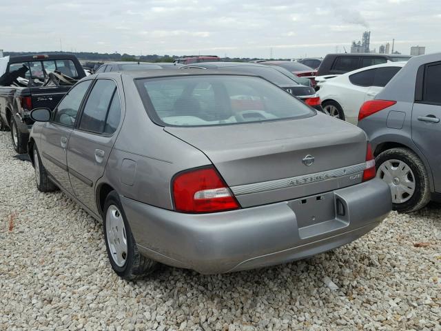 1N4DL01D7YC188882 - 2000 NISSAN ALTIMA XE SILVER photo 3