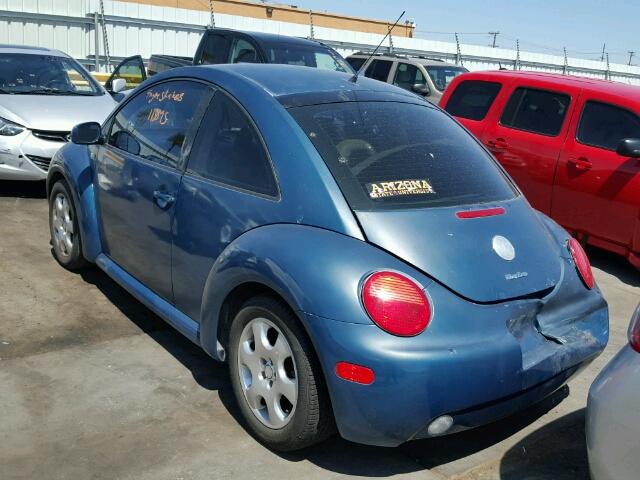 3VWCD21C62M432630 - 2002 VOLKSWAGEN NEW BEETLE 蓝色 照片 3