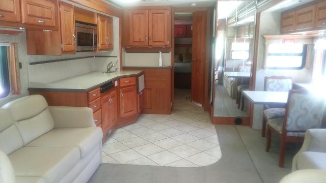 1RF43464162037932 - 2006 ROADMASTER RAIL MONOCOQUE Yaşıl foto 6