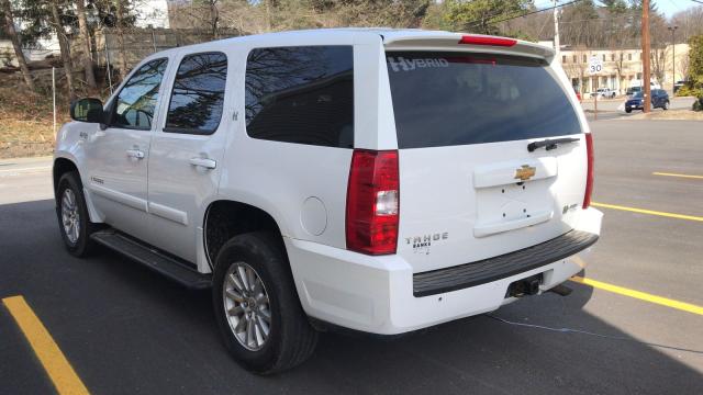 1GNFK13538R219910 - 2008 CHEVROLET TAHOE K150 WHITE photo 3