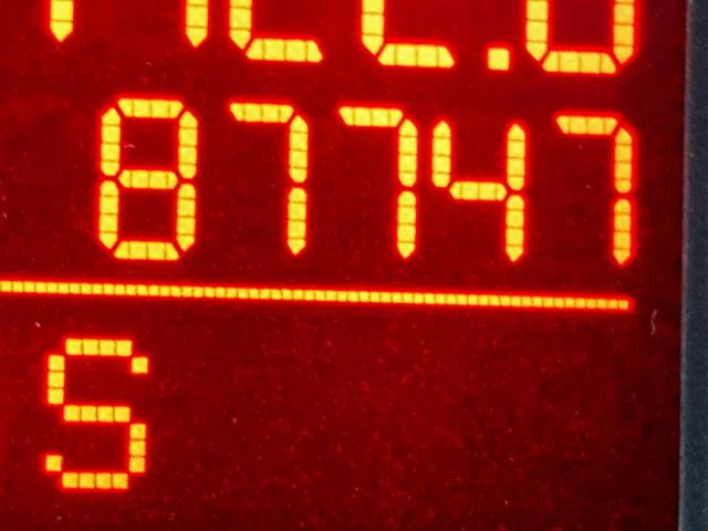 3VWPF31Y38M403818 - 2008 VOLKSWAGEN NEW BEETLE 黑色 照片 8