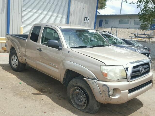 5TEUU42N46Z263865 - 2006 TOYOTA TACOMA ACC GOLD photo 1