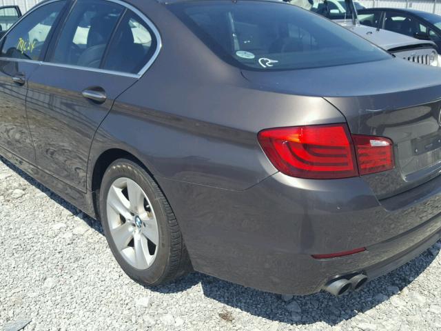 WBAXH5C51CDW06946 - 2012 BMW 528 XI GRAY photo 9