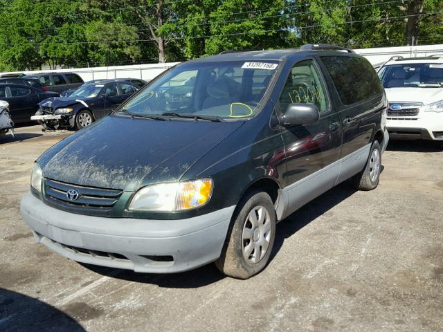 4T3ZF13C91U411797 - 2001 TOYOTA SIENNA LE GREEN photo 2