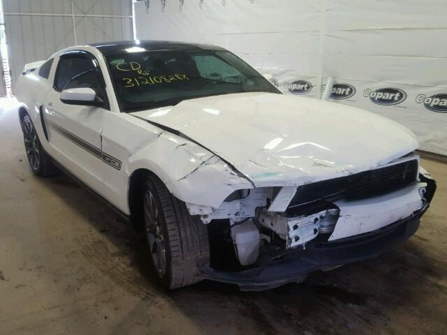 1ZVBP8CF9C5200379 - 2012 FORD MUSTANG GT WHITE photo 1