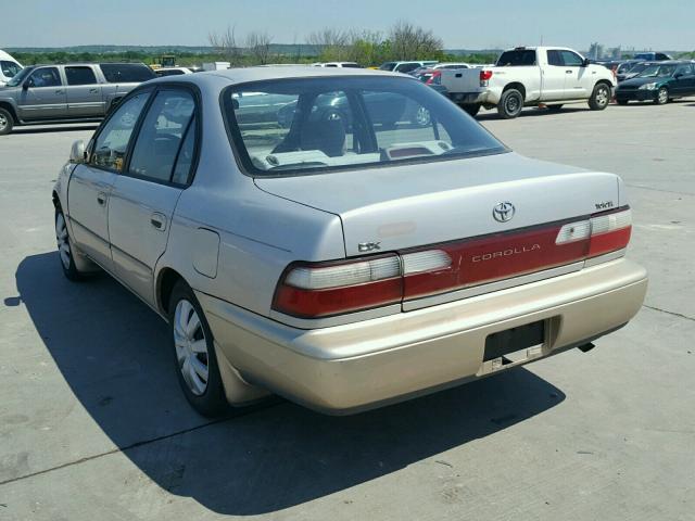 1NXBB02E2VZ534138 - 1997 TOYOTA COROLLA DX TAN photo 3