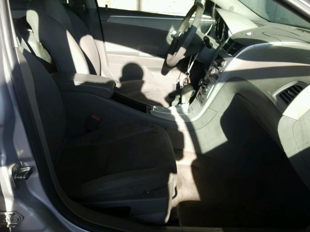 1G1ZA5EU9CF233267 - 2012 CHEVROLET MALIBU LS SILVER photo 5