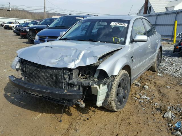 WVWTH63B52P177871 - 2002 VOLKSWAGEN PASSAT GLX 银色 照片 2