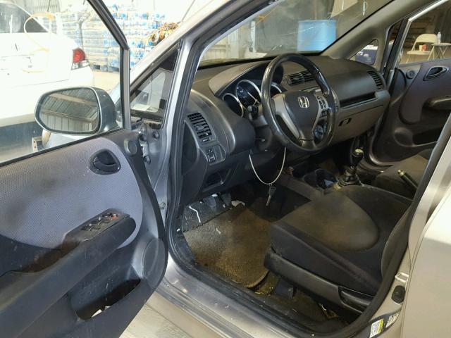 JHMGD37617S036131 - 2007 HONDA FIT S GRAY photo 9