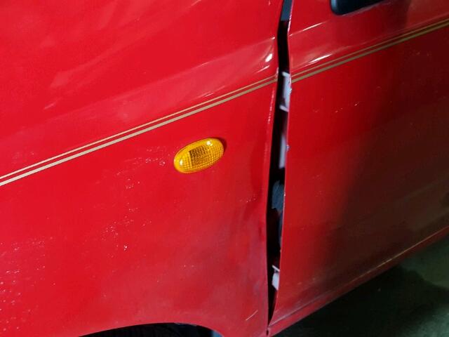 KL1TJ62624B182235 - 2004 CHEVROLET AVEO LS RED photo 9