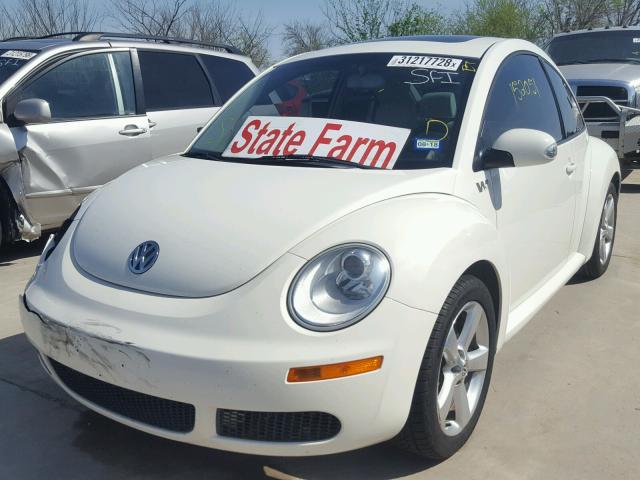 3VWFW31C18M520345 - 2008 VOLKSWAGEN NEW BEETLE 白色 照片 2