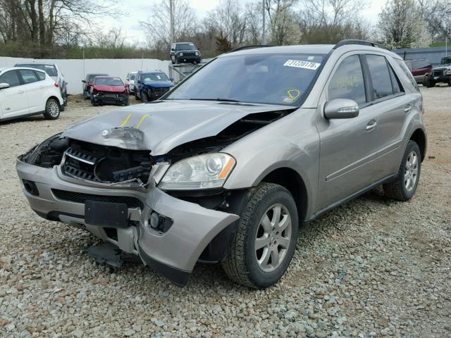 4JGBB86E87A265642 - 2007 MERCEDES-BENZ ML 350 TAN photo 2