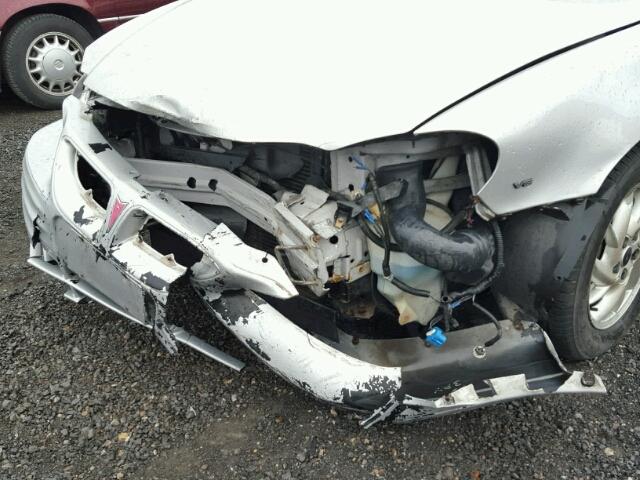 1G2NF52E02M634936 - 2002 PONTIAC GRAND AM S SILVER photo 9