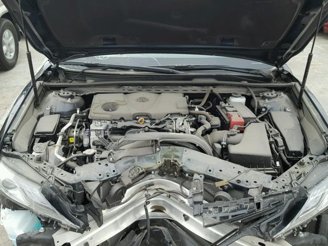 4T1B61HK4JU500090 - 2018 TOYOTA CAMRY XSE BLUE photo 7