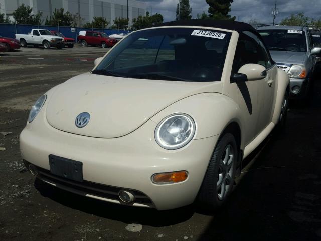 3VWCD31YX4M338819 - 2004 VOLKSWAGEN NEW BEETLE 黄色 照片 2