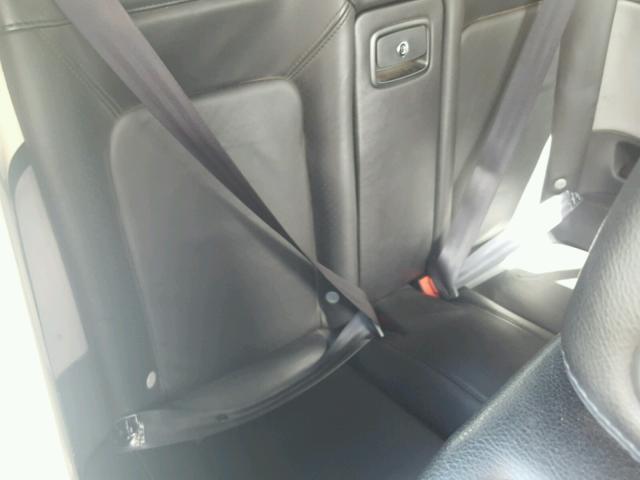 3VWCD31YX4M338819 - 2004 VOLKSWAGEN NEW BEETLE 黄色 照片 6