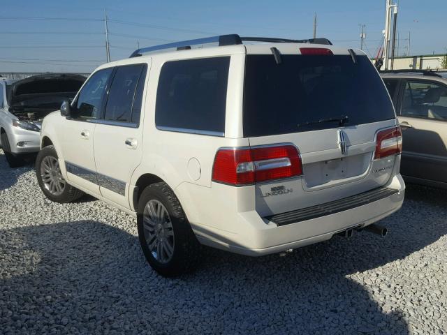 5LMFU27558LJ10010 - 2008 LINCOLN NAVIGATOR WHITE photo 3