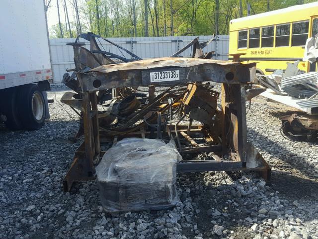 4YDF37529HA742274 - 2017 KEYSTONE MONTANA BURN photo 5