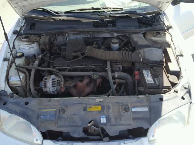 1G1JC524717337484 - 2001 CHEVROLET CAVALIER B WHITE photo 7