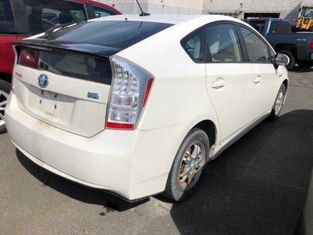 JTDKN3DU4A0068022 - 2010 TOYOTA PRIUS WHITE photo 4