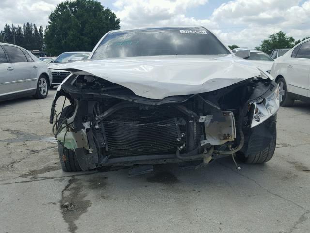 3LNDL2L33CR836363 - 2012 LINCOLN MKZ HYBRID WHITE photo 9