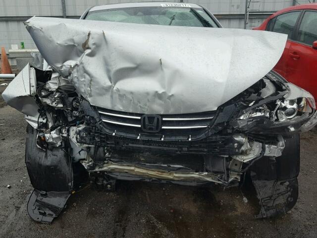 1HGCR2F84EA157089 - 2014 HONDA ACCORD EX- SILVER photo 9