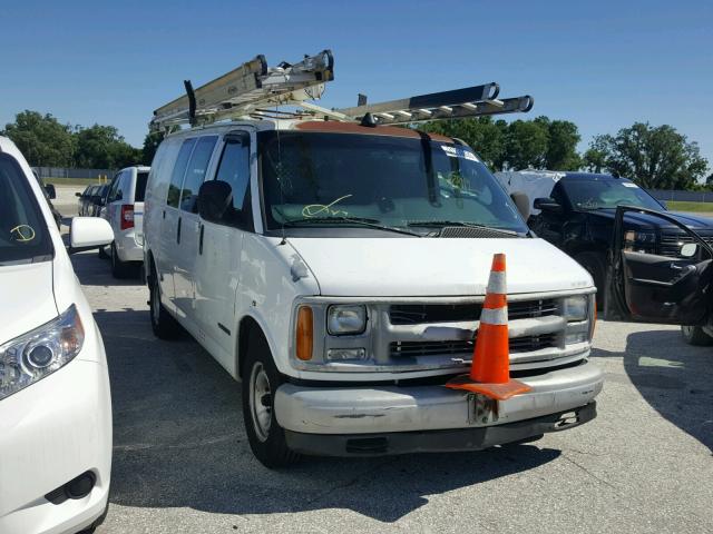 1GCFG25W1Y1230635 - 2000 CHEVROLET EXPRESS G2 WHITE photo 1