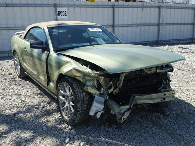 1ZVFT85H155163567 - 2005 FORD MUSTANG GT GREEN photo 1