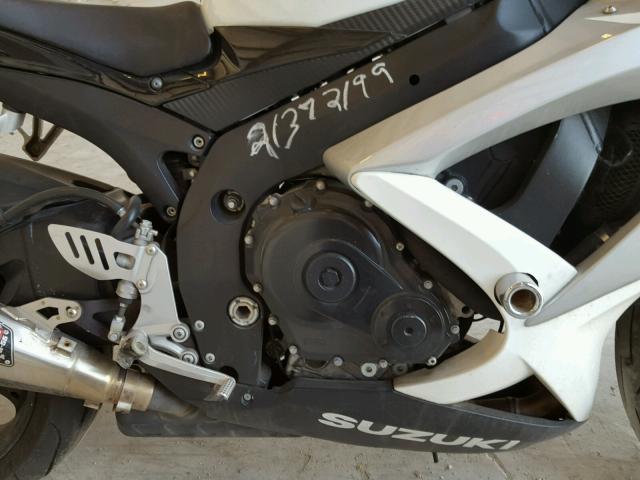 JS1GN7EA982106449 - 2008 SUZUKI GSX-R600 WHITE photo 7