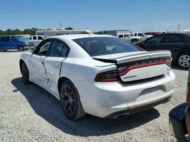 2C3CDXCT5JH209865 - 2018 DODGE CHARGER R/ WHITE photo 3