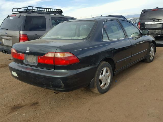 1HGCG6583YA114219 - 2000 HONDA ACCORD EX GREEN photo 4